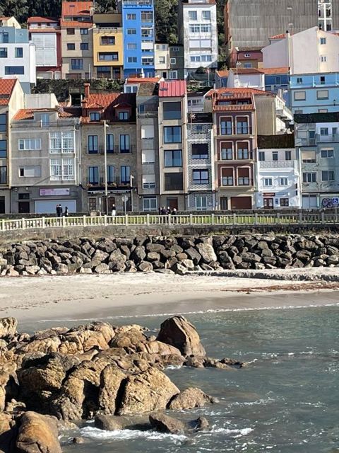 El puerto y la playa
